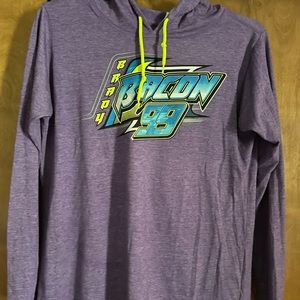 Women’s long sleeve top